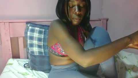 Snapshot of sweet_aaliya chatting on 05-14-26, 05:47 Aaliya online show from 05-14-26, 05:47