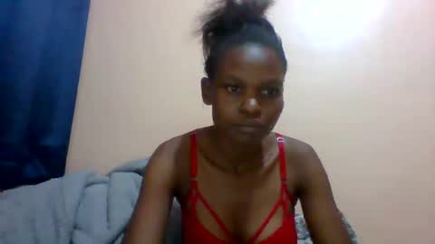 sweet_adora online show from 02-06-25, 11:10