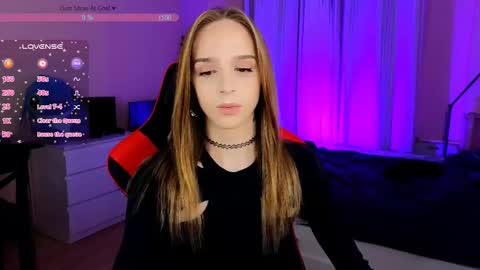 Snapshot of sweet_ali3s chatting on 09-24-25, 05:16 Call me Alis online show from 09-24-25, 05:16