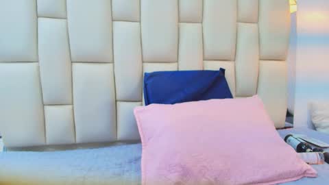 Amye  online show from 12-02-25, 07:20