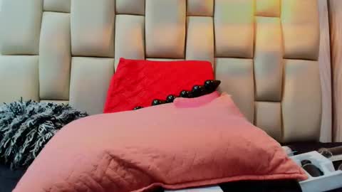 Amye  online show from 03-27-26, 07:13