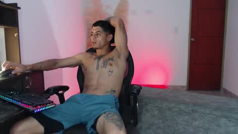 sweet_angel25 online show from 09-30-25, 10:37