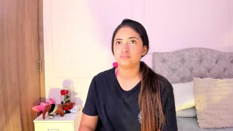 Snapshot of sweet_asheley chatting on 12-05-25, 03:59 Asheley online show from 12-05-25, 03:59