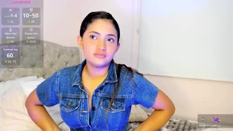 Snapshot of sweet_asheley chatting on 12-17-25, 03:23 Asheley online show from 12-17-25, 03:23