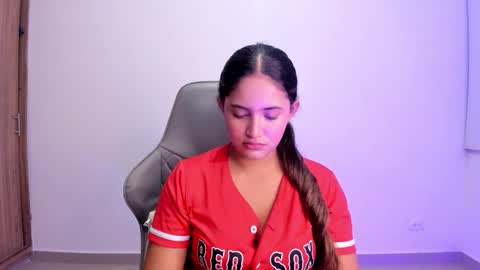 Snapshot of sweet_asheley chatting on 02-25-26, 03:27 Asheley online show from 02-25-26, 03:27