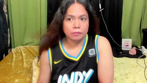 izza  izzasweet online show from 05-15-26, 11:23