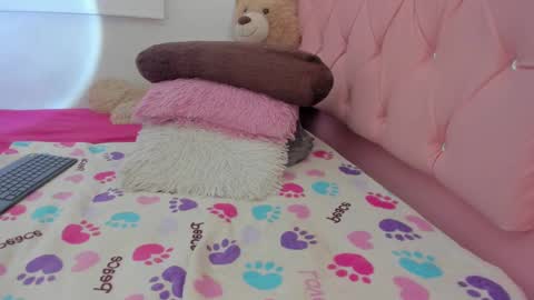Snapshot of sweet_aslhey chatting on 09-13-25, 07:08 Ashley online show from 09-13-25, 07:08