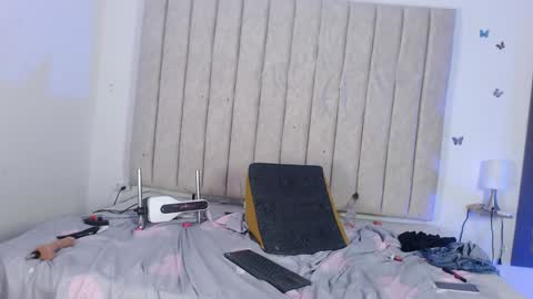 sweet Ayshel online show from 12-16-24, 10:40