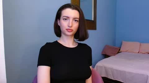 Snapshot of sweet_baby_miranda_ chatting on 12-16-24, 07:04 Miranda online show from 12-16-24, 07:04