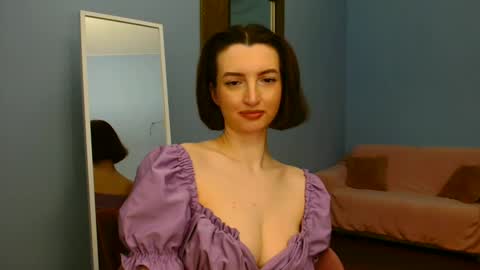 Snapshot of sweet_baby_miranda_ chatting on 01-14-25, 03:11 Miranda online show from 01-14-25, 03:11