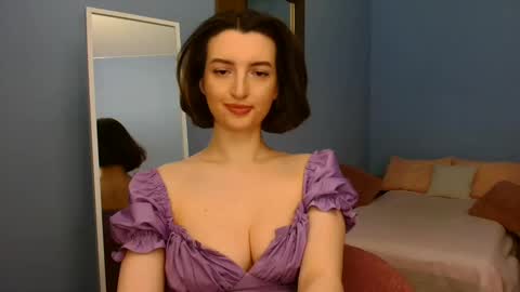 Snapshot of sweet_baby_miranda_ chatting on 02-02-25, 02:48 Miranda online show from 02-02-25, 02:48