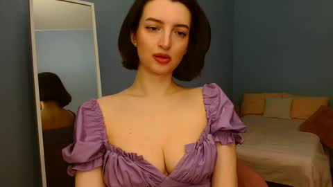 Snapshot of sweet_baby_miranda_ chatting on 02-16-25, 12:30 Miranda online show from 02-16-25, 12:30