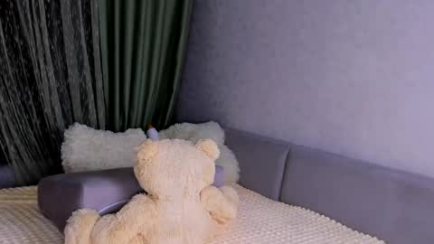Alice online show from 05-01-26, 05:28