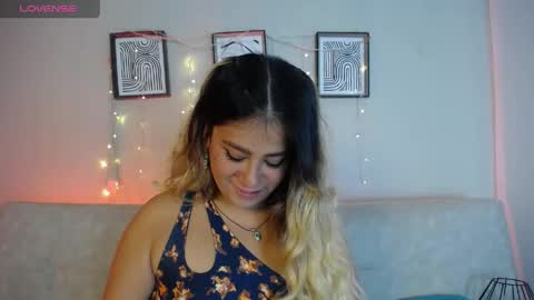 Bella Valery online show from 04-28-26, 08:47