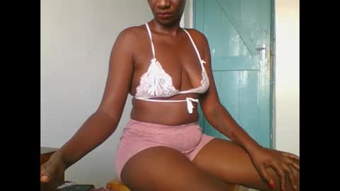 bella online show from 01-13-25, 08:37