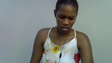 sweet_brown9 online show from 10-28-25, 09:13