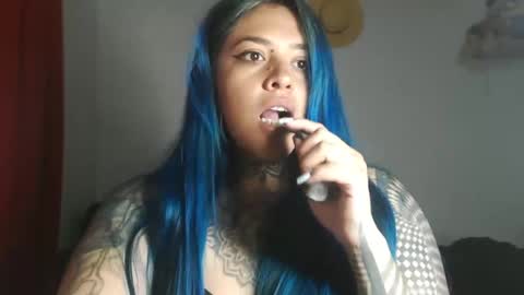 Bubbles online show from 09-16-25, 01:17