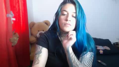 Bubbles online show from 05-19-26, 02:01