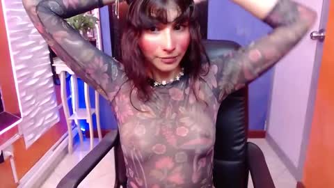 SWEET BUNNY  online show from 09-24-25, 07:28