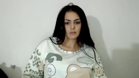 dulce online show from 02-10-26, 04:05