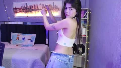 Candy online show from 11-14-25, 03:33