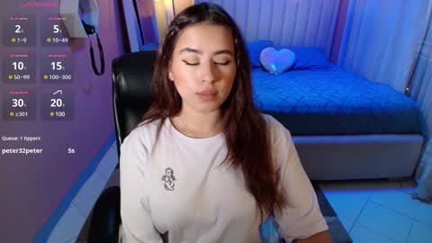 Camila online show from 01-10-25, 03:18