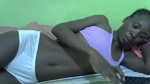 sweet_candie01 online show from 12-14-25, 11:42