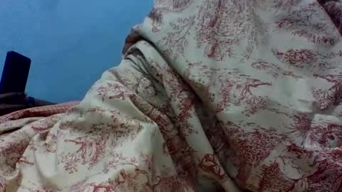 sweet_candie01 online show from 06-24-26, 06:18