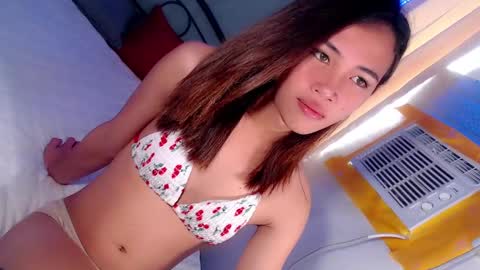sweet_cassy12 online show from 05-01-26, 04:39