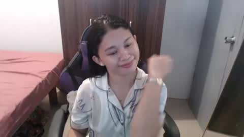 sweet_cassyxx online show from 02-18-26, 10:44