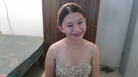 sweet_cassyxx online show from 05-06-26, 02:08