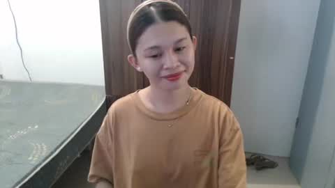 sweet_cassyxx online show from 05-07-26, 11:48