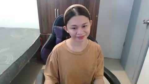 sweet_cassyxx online show from 05-17-26, 10:11
