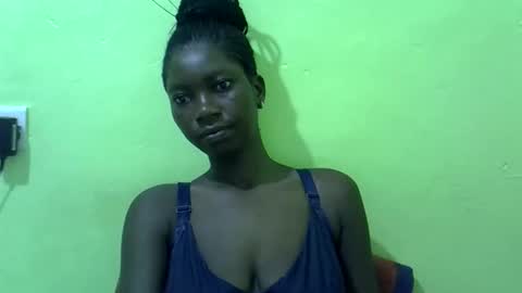 sweet_cherie1 online show from 02-16-26, 01:24