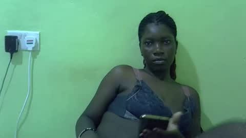 Snapshot of sweet_cherie1 chatting on 04-16-26, 08:20 sweet_cherie1 online show from 04-16-26, 08:20