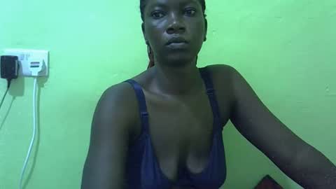 Snapshot of sweet_cherie1 chatting on 04-20-26, 07:33 sweet_cherie1 online show from 04-20-26, 07:33