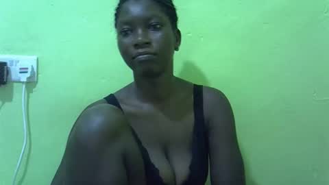 Snapshot of sweet_cherie1 chatting on 04-24-26, 02:30 sweet_cherie1 online show from 04-24-26, 02:30