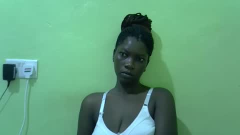 Snapshot of sweet_cherie1 chatting on 04-26-26, 05:38 sweet_cherie1 online show from 04-26-26, 05:38