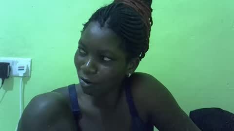 Snapshot of sweet_cherie1 chatting on 04-28-26, 06:46 sweet_cherie1 online show from 04-28-26, 06:46