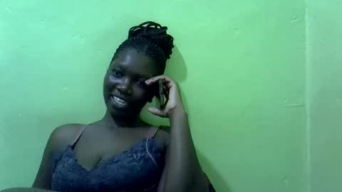 sweet_cherie1 online show from 06-09-26, 06:52