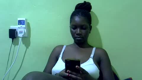 sweet_cherie1 online show from 06-16-26, 06:10