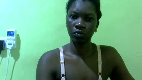 sweet_cherie1 online show from 06-30-26, 04:13