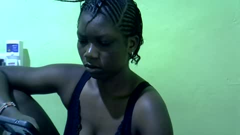 sweet_cherie1 online show from 07-06-26, 04:20