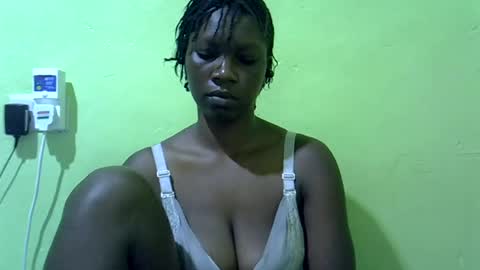 sweet_cherie1 online show from 07-11-26, 06:38