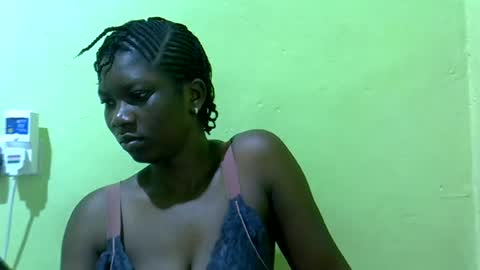 sweet_cherie1 online show from 07-15-26, 03:12