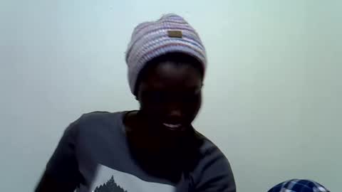 sweet_cherie1 online show from 08-02-26, 05:44