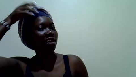 sweet_cherie1 online show from 08-03-26, 07:18