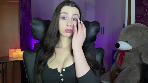 Sweet Cherry online show from 05-18-26, 07:41