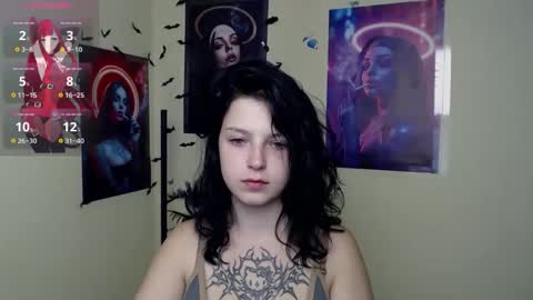 Ivy online show from 09-28-25, 05:24