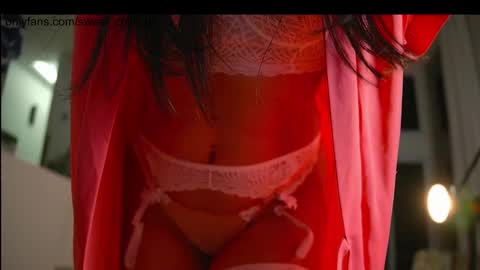 Snapshot of sweet_chilli_ chatting on 10-24-25, 10:39 Bruna - Live on December - My wishlist online show from 10-24-25, 10:39